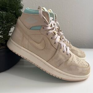 Nike Air Jordan 1 zoom  Women’s Beige Suede High-Top Sneakers with Mint Collar
